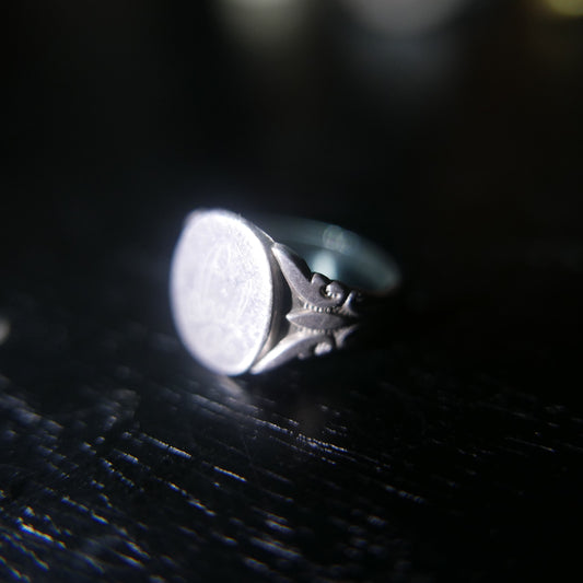 Signet ring UK 1950s