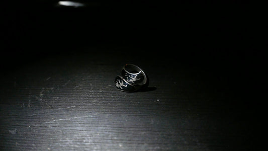 Indonesian antique dancing people pinky ring.