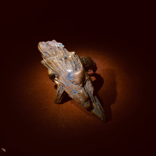 隕石鉱輪シリーズ  “Blue stone”  違う惑星の表面