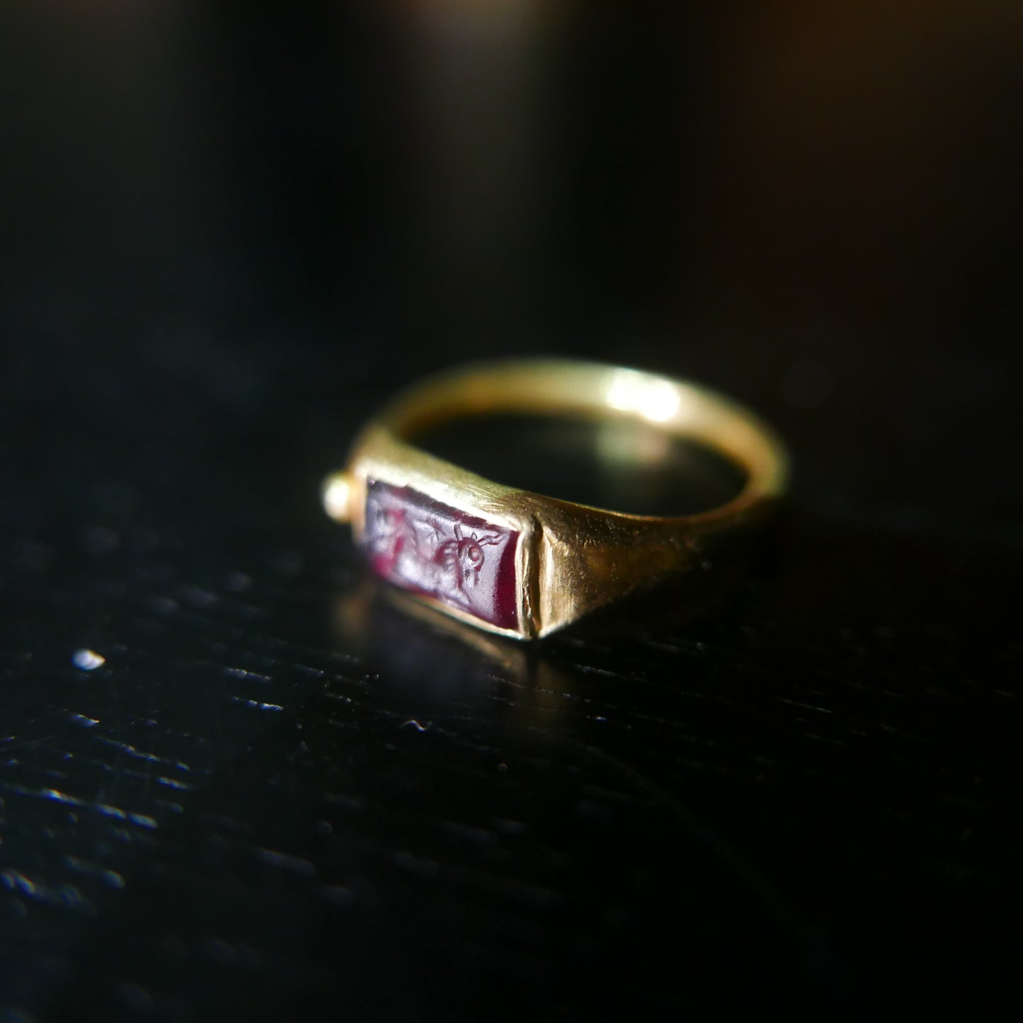 22K gold 1st Century Roman ring